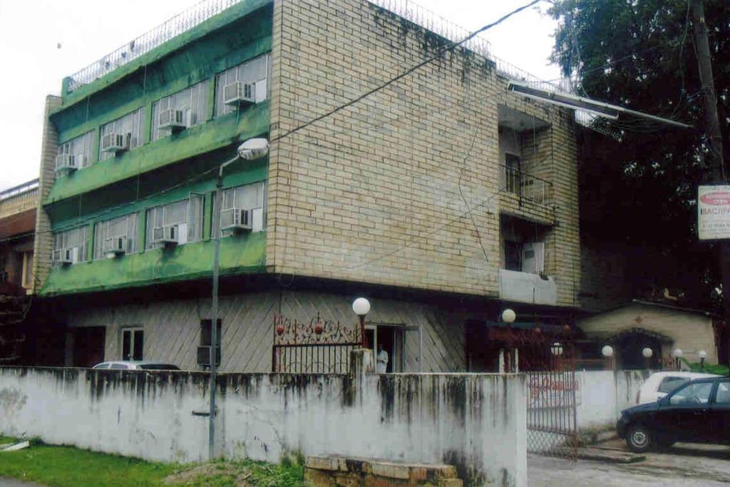 לקנאו Charans Guest House מראה חיצוני תמונה